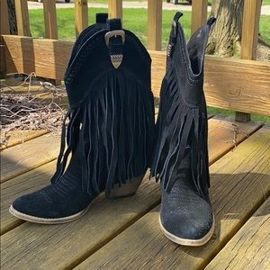 Very Volatile suede fringe cobwboy boots